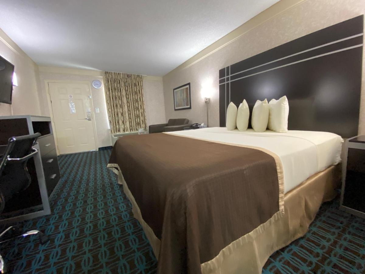 Deluxe Inn - Fayetteville I-95 Exteriér fotografie