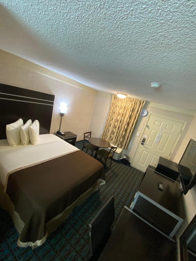 Deluxe Inn - Fayetteville I-95 Exteriér fotografie