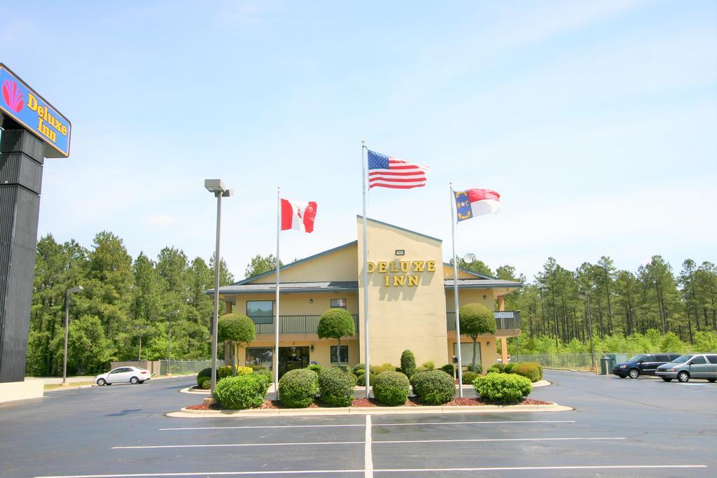 Deluxe Inn - Fayetteville I-95 Exteriér fotografie