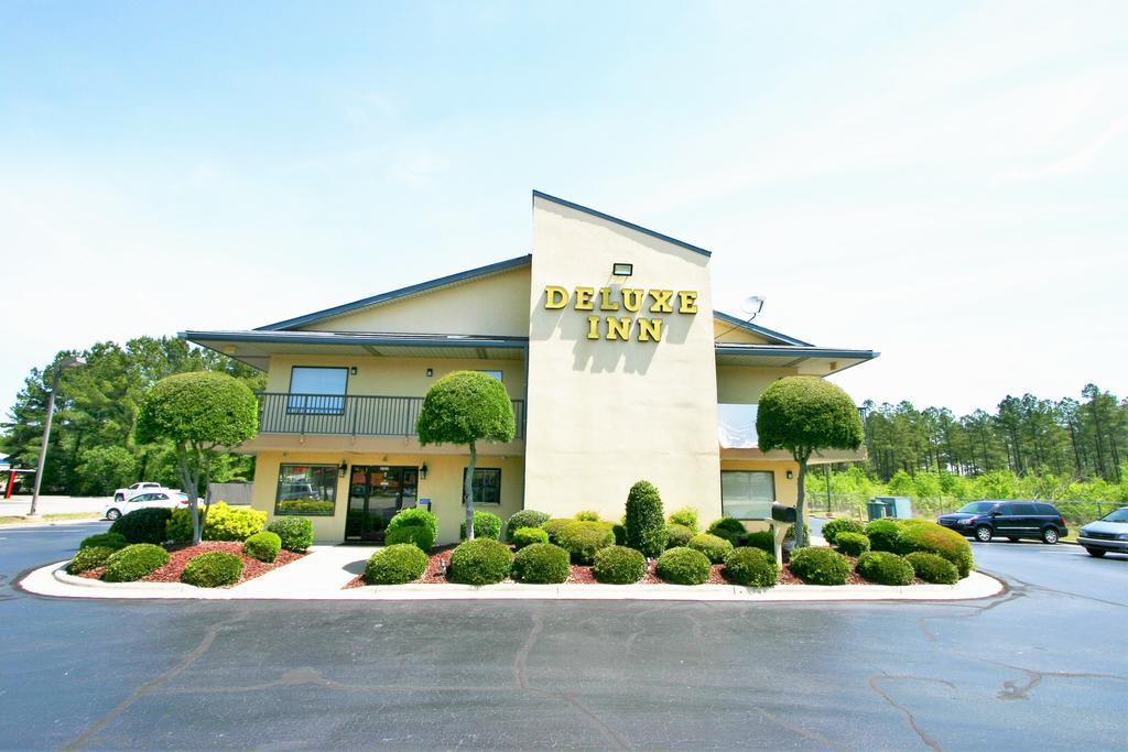 Deluxe Inn - Fayetteville I-95 Exteriér fotografie